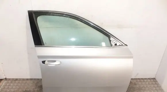 Skoda Superb B8 (3V) Front door