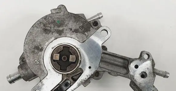 Volkswagen Cross Touran I Vacuum pump 038145209Q