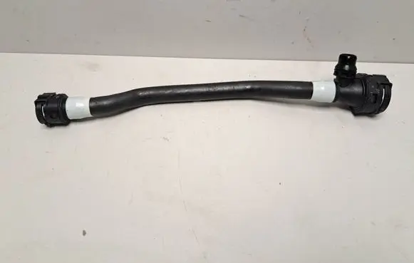 BMW i4 Engine coolant pipe/hose 8475683