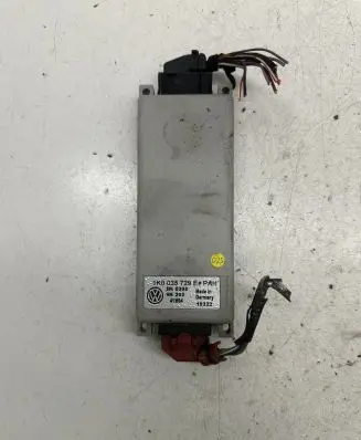 Volkswagen Golf V Phone control unit/module 1K0035729E