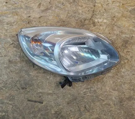 Renault Kangoo II Headlight/headlamp 260102647R 10017766