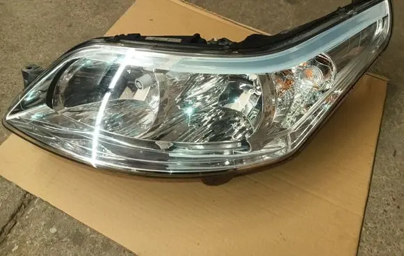 Citroen C4 I Headlight/headlamp 89902334