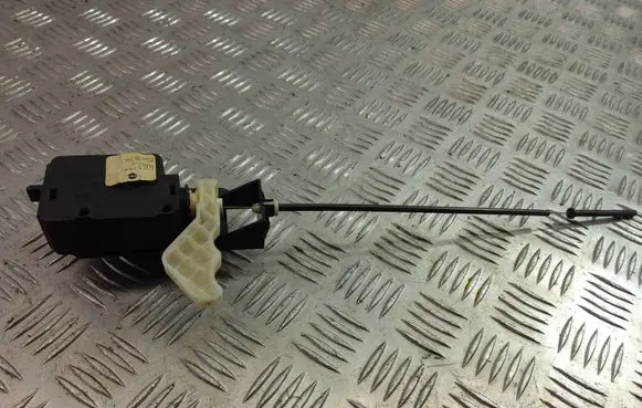 Mini One - Cooper R50 - 53 Fuel tank cap lock 7127872