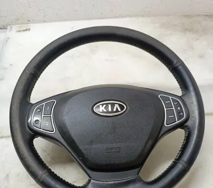 KIA Ceed Steering wheel 569001