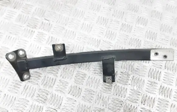 Audi A8 S8 D4 4H Fender mounting bracket 4H0821394