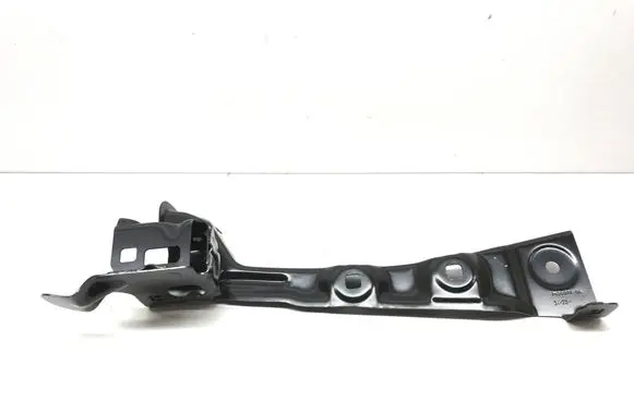 BMW 1 F40 Fender mounting bracket 7450377