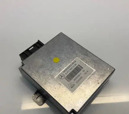 Mercedes-Benz E W211 Phone control unit/module A2118203185 2334250 2855V0011