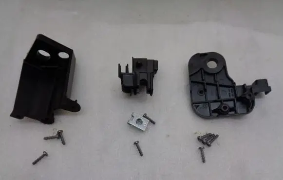 Citroen DS7 Crossback Headlight/headlamp mounting bracket 1637130080