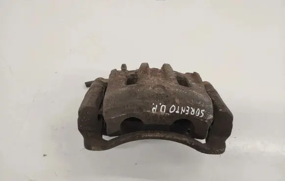 KIA Sorento Front brake caliper