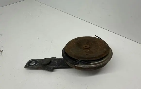 Toyota Auris E180 Horn signal 000026