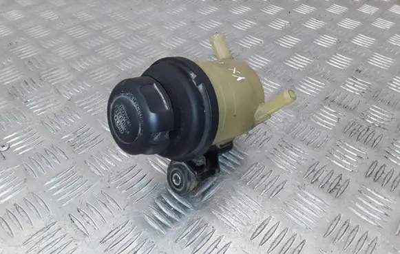 Hyundai ix 55 Power steering fluid tank/reservoir