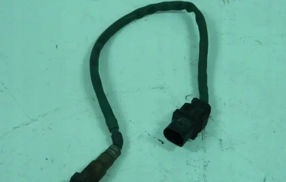 Mercedes-Benz C W204 Lambda probe sensor 05149027AA