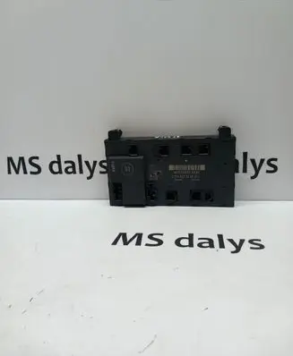 Mercedes-Benz CLK A209 C209 Door control unit/module A2098202026 2098202026