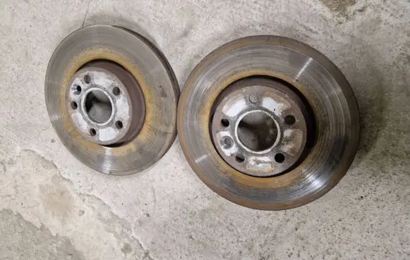 Volvo V60 Front brake disc