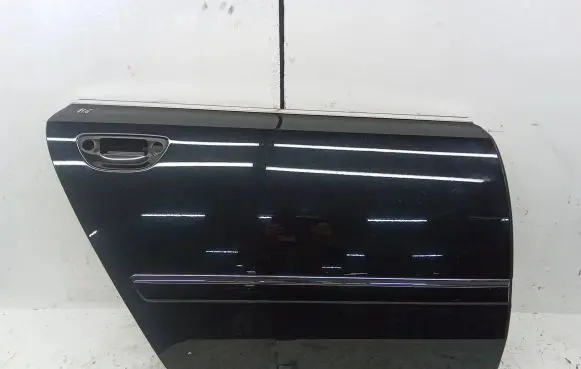 Audi A8 S8 D3 4E Rear door