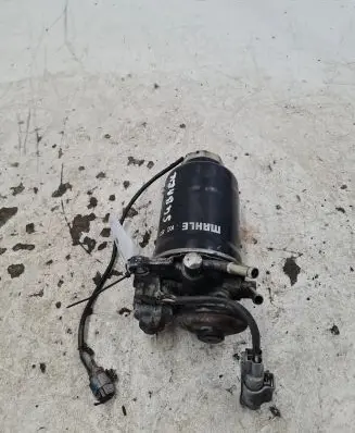 Subaru Forester SH Fuel filter housing 