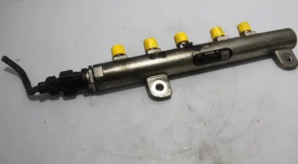Fiat Bravo Fuel main line pipe 0445214095