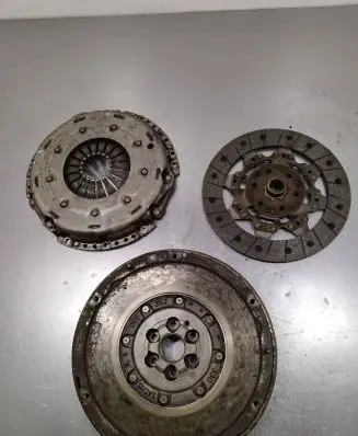 Peugeot Partner Clutch set kit 9812184080