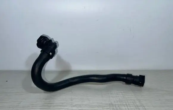 Opel Grandland X Engine coolant pipe/hose