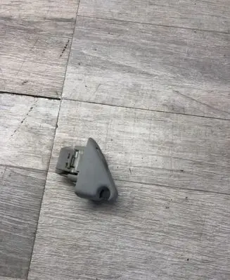 Volvo XC70 Sun visor clip/hook/bracket 