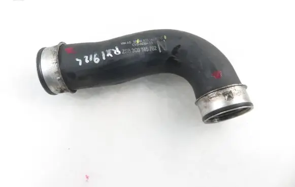 Volkswagen Golf Plus Intercooler hose/pipe 3C0145832C