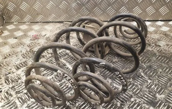 Opel Astra H Rear coil spring