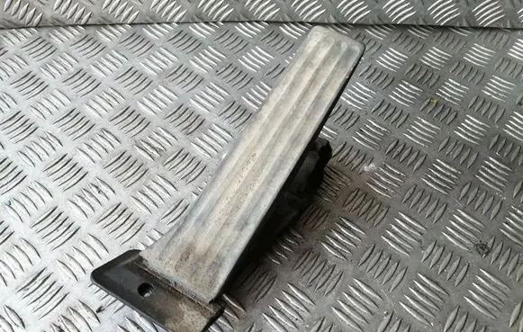 BMW 5 F10 F11 Accelerator throttle pedal 6789998 35426789998