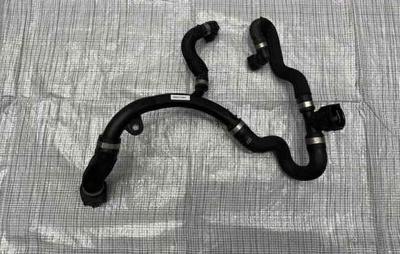 Alfa Romeo Junior Engine coolant pipe/hose HSR28821