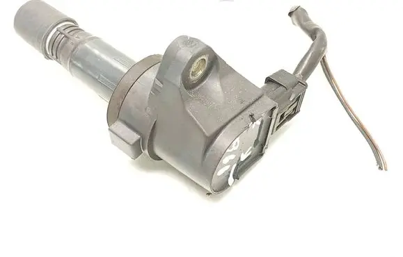 High voltage ignition coil