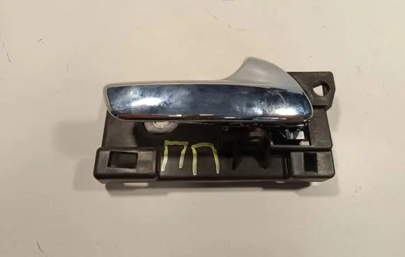 Jeep Grand Cherokee Front door interior handle 921265