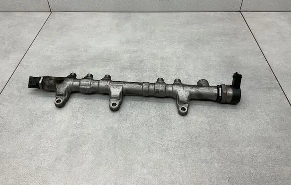 Hyundai Tucson TL Fuel main line pipe 314002F600 314022F600