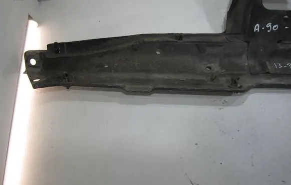 Audi 80 90 B3 Top upper radiator support slam panel