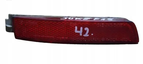 Nissan Juke I F15 Rear tail light reflector 25052461