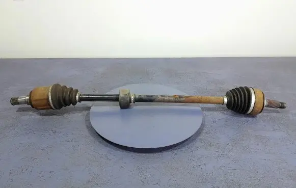 Honda FR-V Front driveshaft