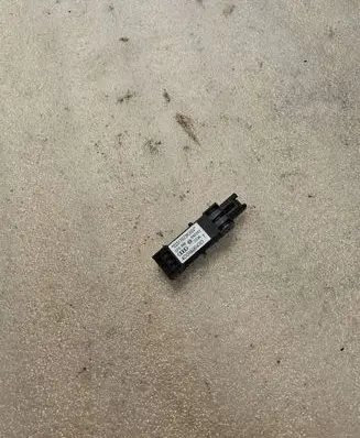 Audi A8 S8 D2 4D Airbag deployment crash/impact sensor 4D0959643D 080302 02317073K3SV