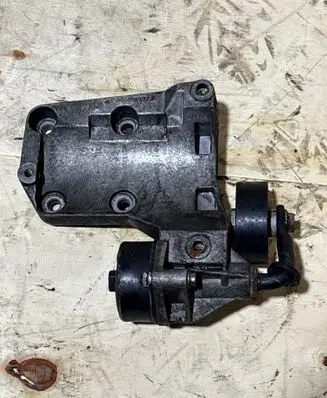 BMW X5 E53 A/C compressor mount bracket 7786194 64557786194