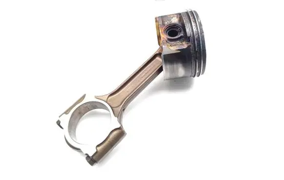 Nissan X-Trail T31 Piston with connecting rod MR20DE