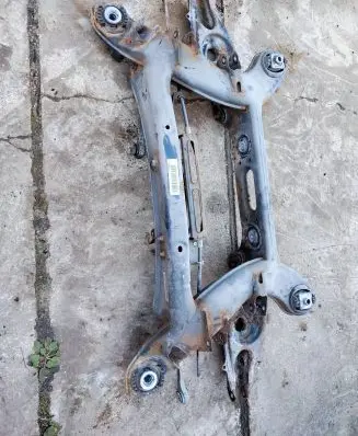 Mercedes-Benz C W204 Rear subframe 2043503004 2043004 0594167