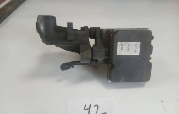 Mercedes-Benz CLS C218 AMG ABS Pump A2184310112