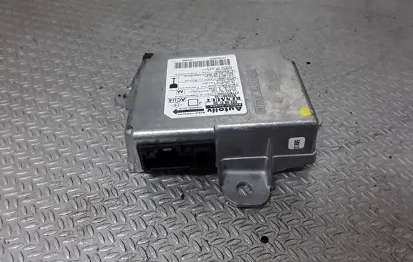 Renault Scenic II - Grand scenic II Airbag control unit/module 8200481136
