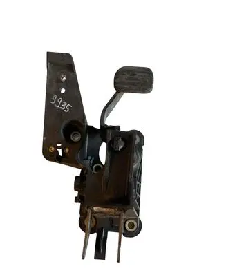 Renault Laguna II Brake pedal 8200002853