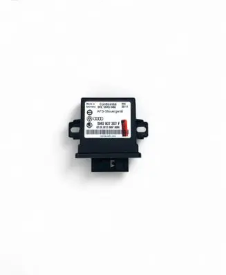 Audi Q7 4L Light module LCM 5WK50466 5M0907357F