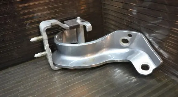 Audi A6 Allroad C6 Tailgate/trunk/boot hinge 4F9827300