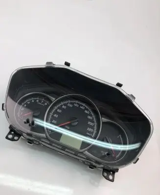Toyota Yaris Speedometer (instrument cluster) 838000UB10