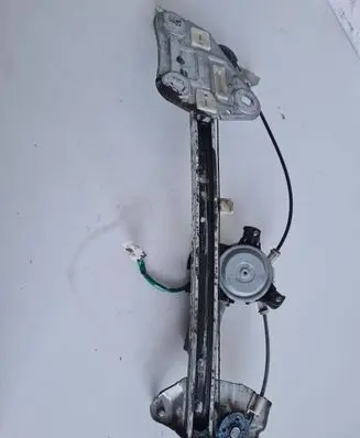 Mitsubishi Eclipse Front door window regulator with motor MR341098 AY0621009810