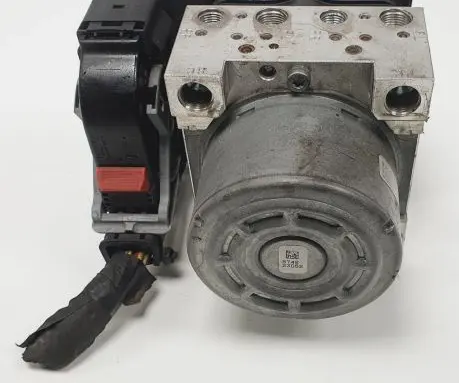 Land Rover Discovery 4 - LR4 ABS Pump 615B17007B8