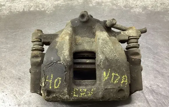 Honda CR-V Front brake caliper