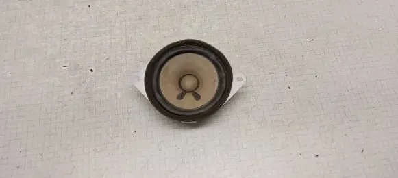 Toyota Aygo AB10 Front door speaker 861600H010