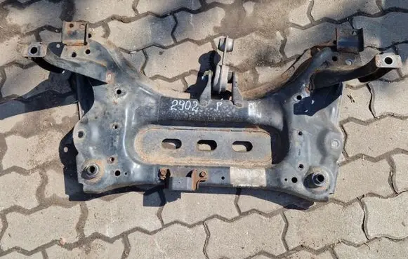 Nissan Qashqai Front subframe 