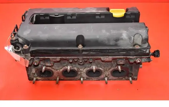 Opel Astra H Engine head 55559340